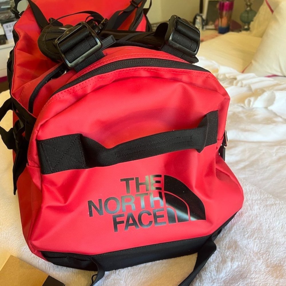 North Face Base Camp Duffel Roller, NWT